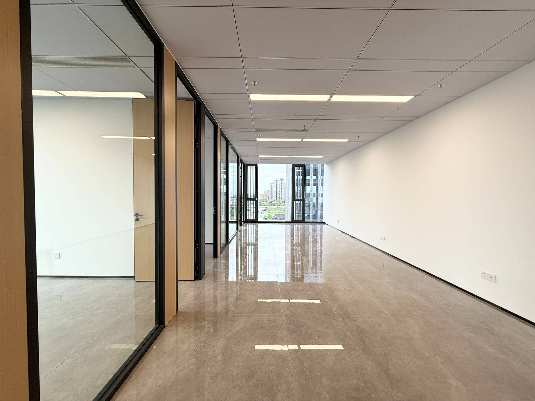 杭州城北写字楼租赁毗邻高速出入口办公场地出租货运交通便利